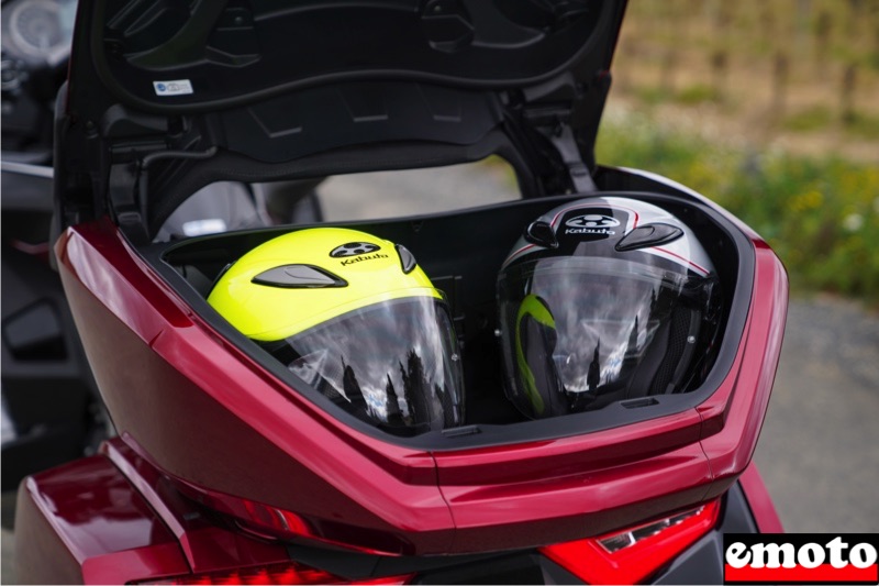 coffre augmente de 11 litres pour 2 casques integraux sans souci coffre augmente de 11 litres pour 2 casques integraux sans souci