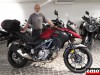 Suzuki V Strom 650 de Philippe chez Suzuki MSR à Marseille