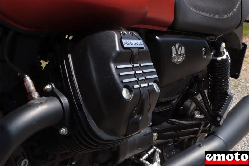 moteur de la v85tt mais avec moins de puissance et de couple moteur de la v85tt mais avec moins de puissance et de couple