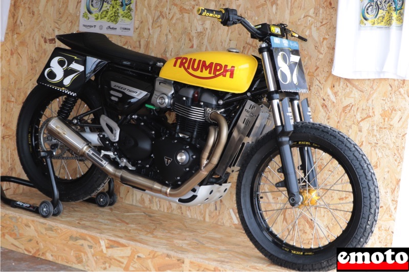 triumph speed twin tracker