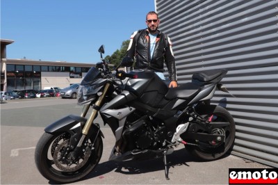 Suzuki GSR 750 de Christophe chez Moto Extreme à Bayonne