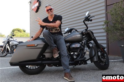 Harley-Davidson Road King Special de David chez H-D Avignon