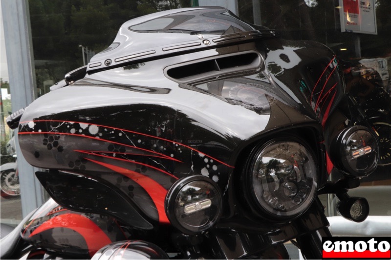 harley davidson street glide special detail de peinture