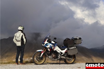 Honda Africa Twin 1100 vers l'Alpes Aventure Motofestival