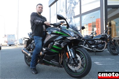 Kawasaki Ninja 1000 SX de Martial à la Ville du Bois