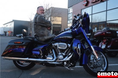 Harley-Davidson Street Glide CVO d'Olivier chez HD Orléans