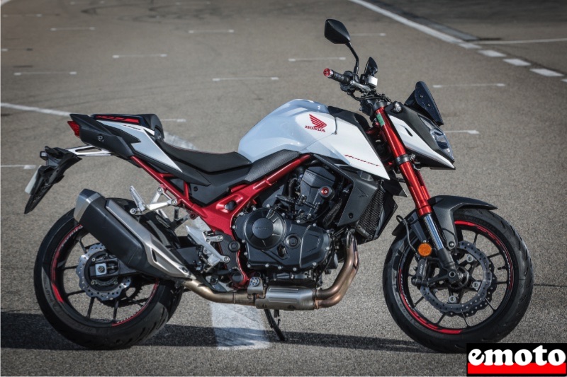 honda hornet 750 equipee du pack sport avec capot de selle et saute vent notamment le silencieux sc project ne fait pas partie du pack sport honda hornet 750 equipee du pack sport avec capot de selle et saute vent notamment le silencieux sc project ne fait pas partie du pack sport