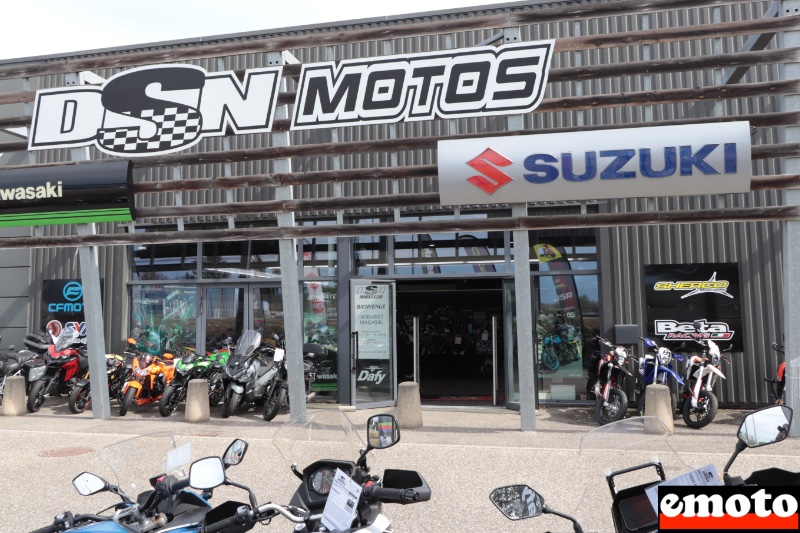 suzuki dsn motos