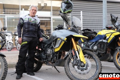 Suzuki V-Strom 650 d'Eric chez Suzuki à Perpignan