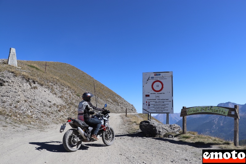 debut officiel de la route de l assietta au dessus de sestriere