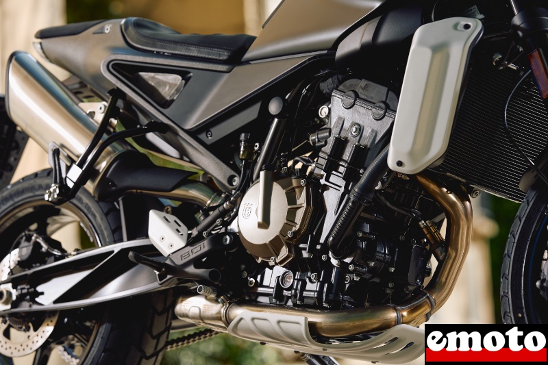 la svartpilen 801 a le meme moteur que la ktm duke 790 la svartpilen 801 a le meme moteur que la ktm duke 790