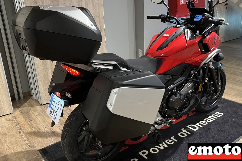 bagagerie complete sur la honda nc 750 x 2025 bagagerie complete sur la honda nc 750 x 2025