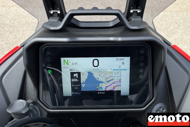la navigation n est pas tres grande mais elle est lisible