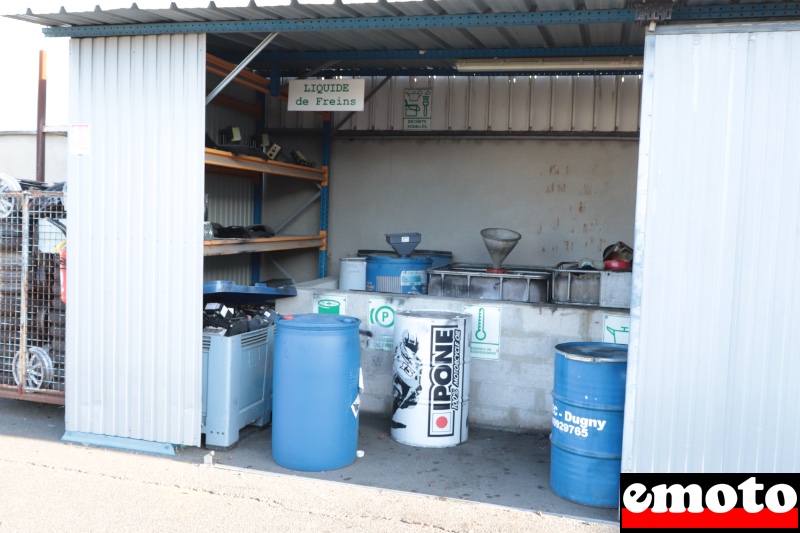 depollution avec la recuperation des fluides pris en charge par derichebourg
