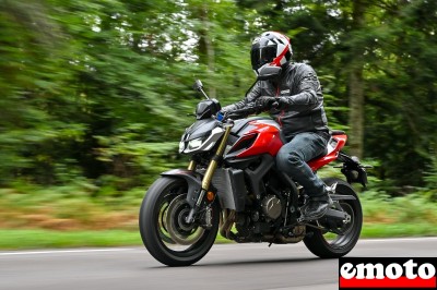 Essai QJ Motor SRK800, les points à retenir
