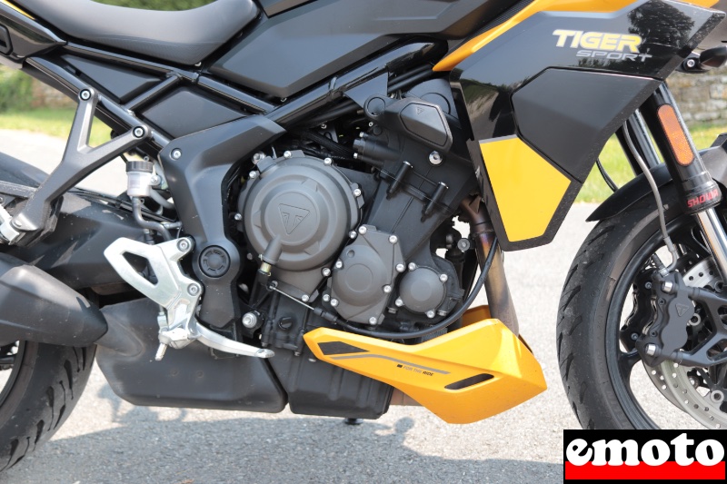 115 chevaux pour le moteur 3 cylindres de 798 cm3