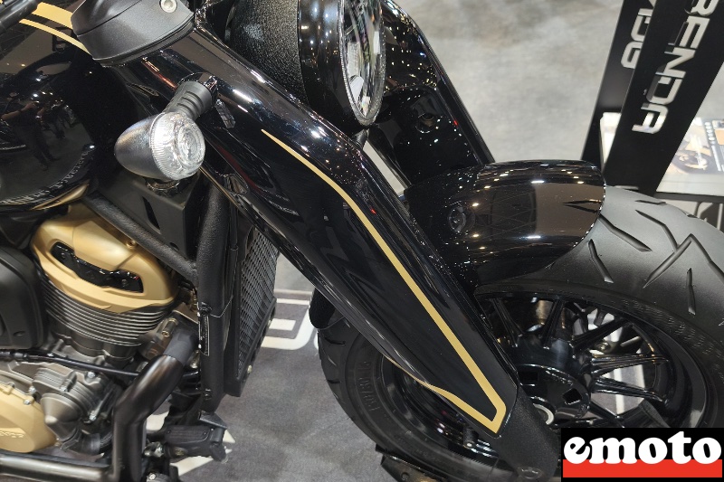 habillage etonnant de fourche telescopique