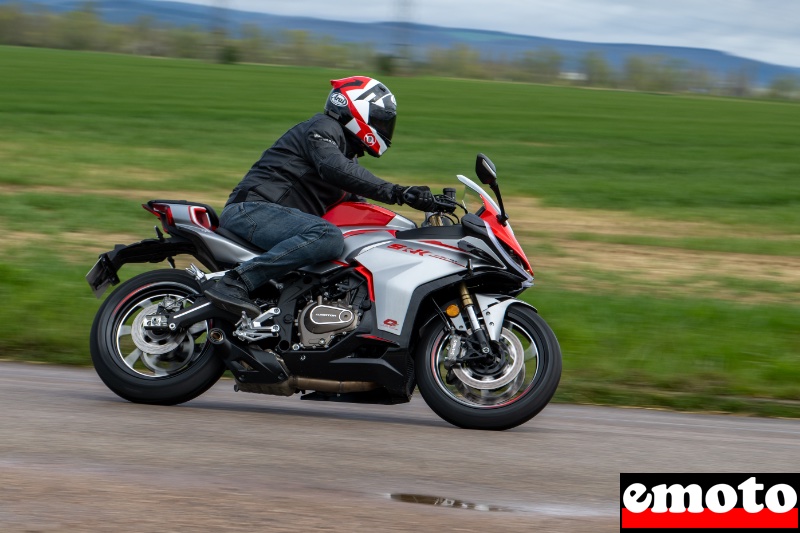 Essai QJ Motor SRK 421 RR, les points à retenir, essai qj motor srk 421 rr points a retenir