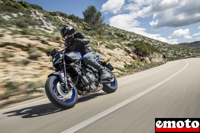 yamaha mt 07 y amt