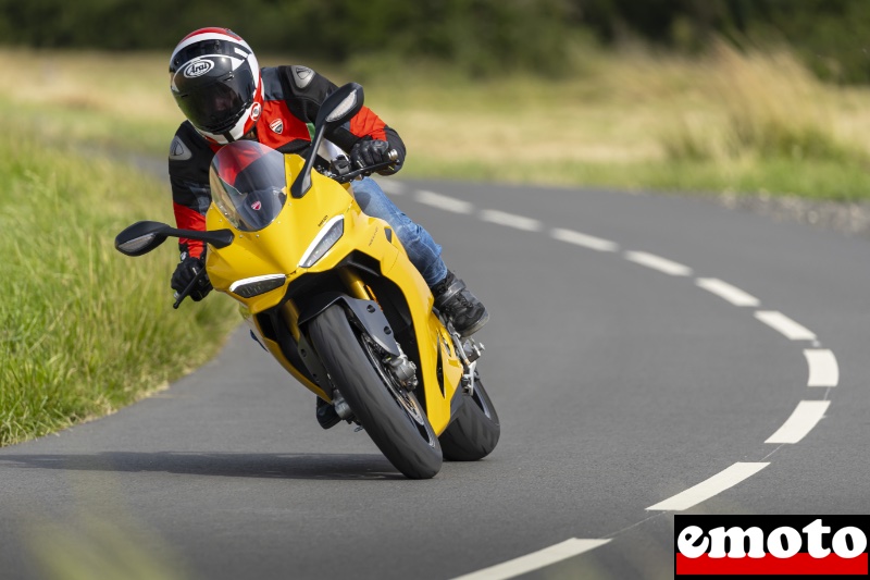 ducati panigale v2 perd 35 chevaux evec ce moteur 2026