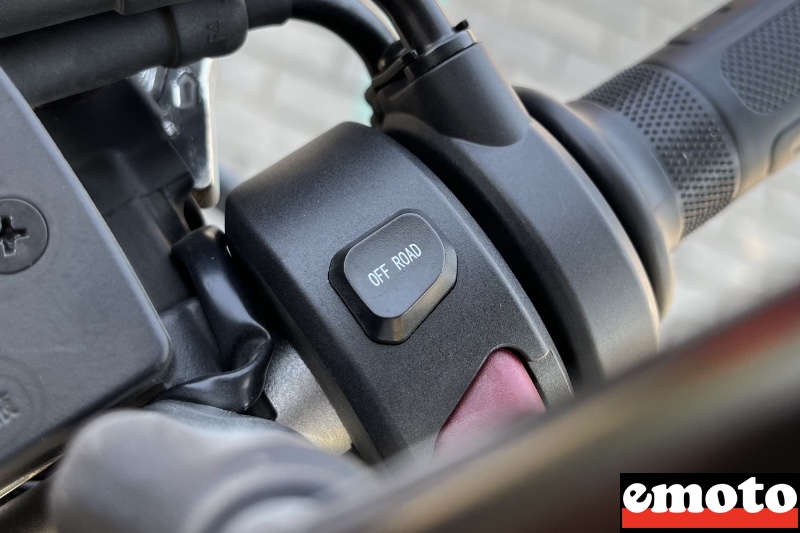 bouton pour desactiver abs et controle de traction pour le tout terrain